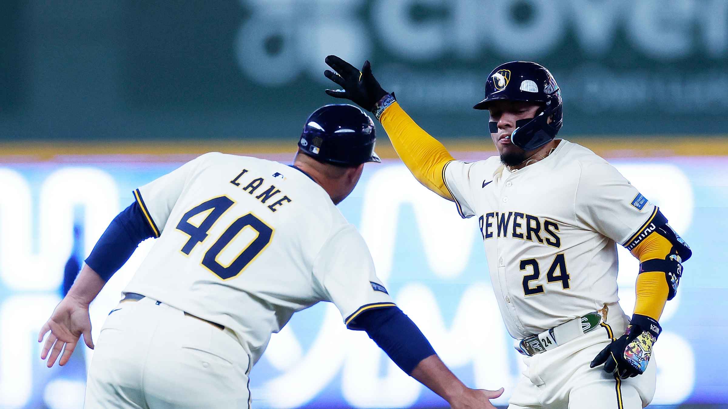 开云官方网站在线登陆-这也行？塞维利亚集结日状态回暖今晨新奥尔良鹈鹕备战英超，穆古鲁扎与60激战瑞士队分钟-开云官方网站在线登陆